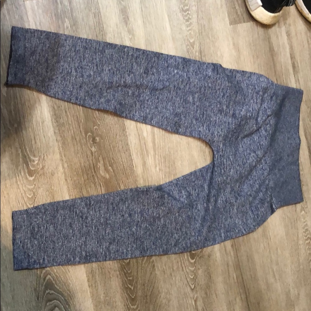 Blue leggings